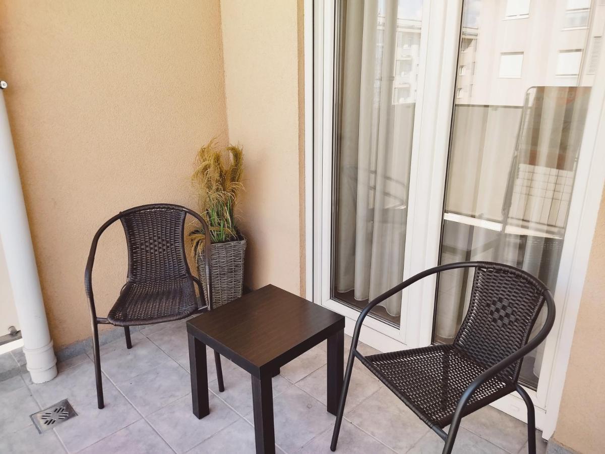 Aura City Apartment Podgorica Exterior foto